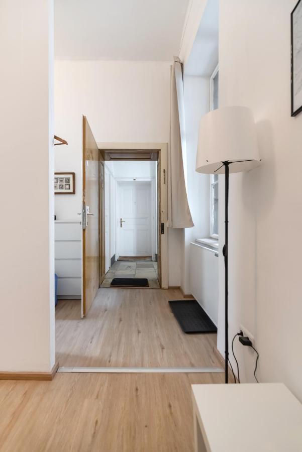 Ferienwohnung Klein, Aber Fein In Zentraler Ruhelage Wien Exterior foto