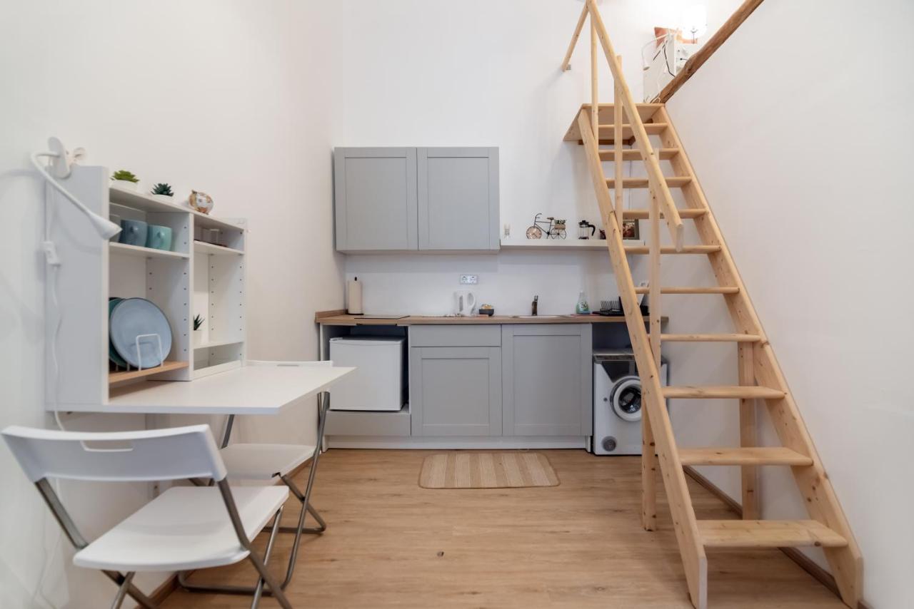 Ferienwohnung Klein, Aber Fein In Zentraler Ruhelage Wien Exterior foto